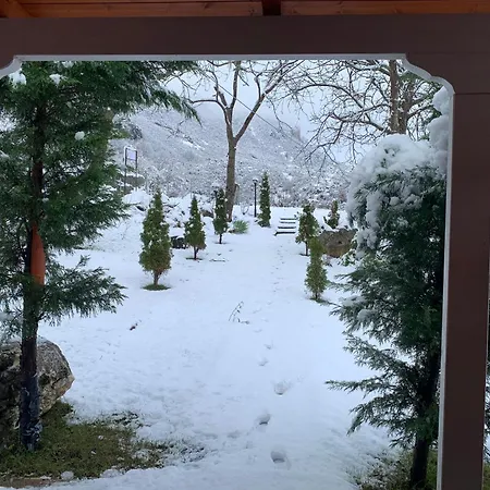 Bujtina Shpella E Plakes Cercan Apartament Librazhet